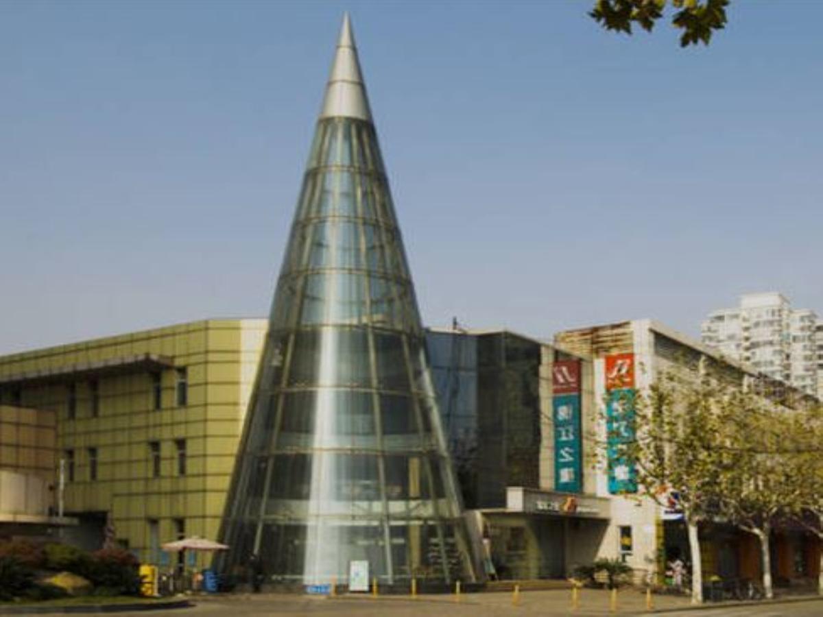 Jingjiang Inn Shanghai Caobao Railway Station Bagian luar foto